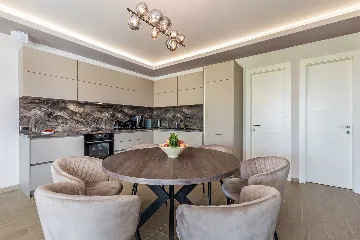 Villa in Linardići with Private Heated Pool and Sauna