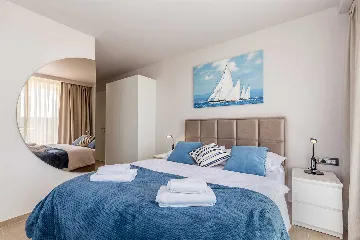 Villa in Linardići with Private Heated Pool and Sauna