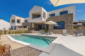 Holiday House in Brzac for 7 Guests