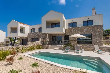 Holiday House in Brzac for 7 Guests