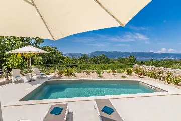 Holiday House in Brzac for 7 Guests