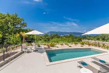 Holiday House in Brzac for 7 Guests