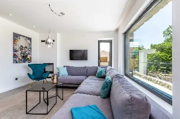 Holiday House in Brzac for 7 Guests