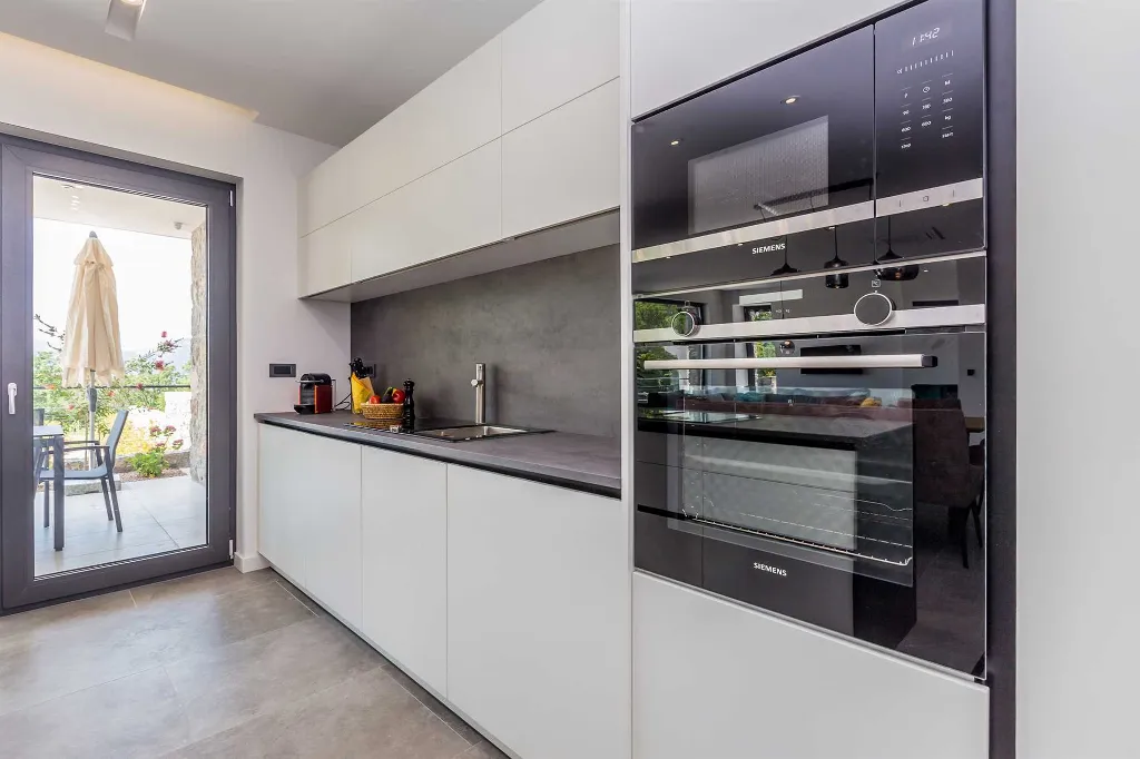 Holiday House in Brzac for 7 Guests