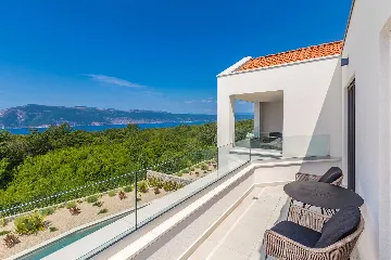 Holiday House in Brzac for 7 Guests