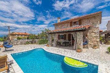 House with Private Pool for 4-5 in Sv. Ivan Dobrinjski