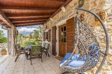 House with Private Pool for 4-5 in Sv. Ivan Dobrinjski