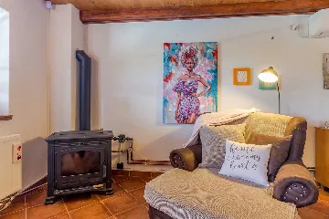 House with Private Pool for 4-5 in Sv. Ivan Dobrinjski