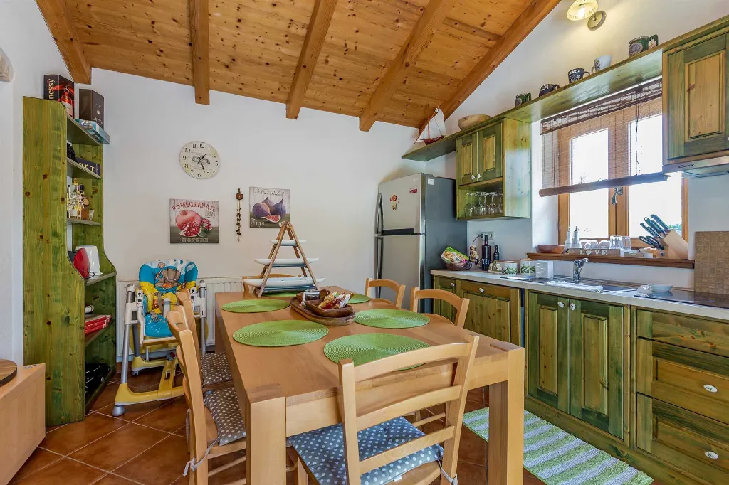 House with Private Pool for 4-5 in Sv. Ivan Dobrinjski
