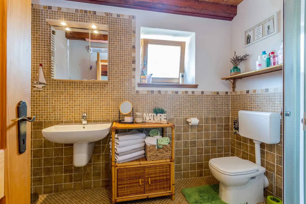 House with Private Pool for 4-5 in Sv. Ivan Dobrinjski