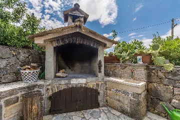 House with Private Pool for 4-5 in Sv. Ivan Dobrinjski