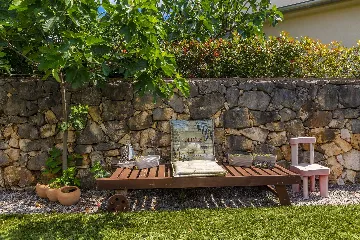 House with Private Pool for 4-5 in Sv. Ivan Dobrinjski