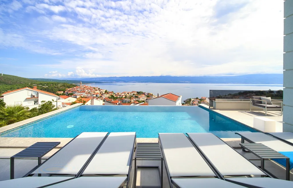Villa with Private Pool and Sauna in Vrbnik