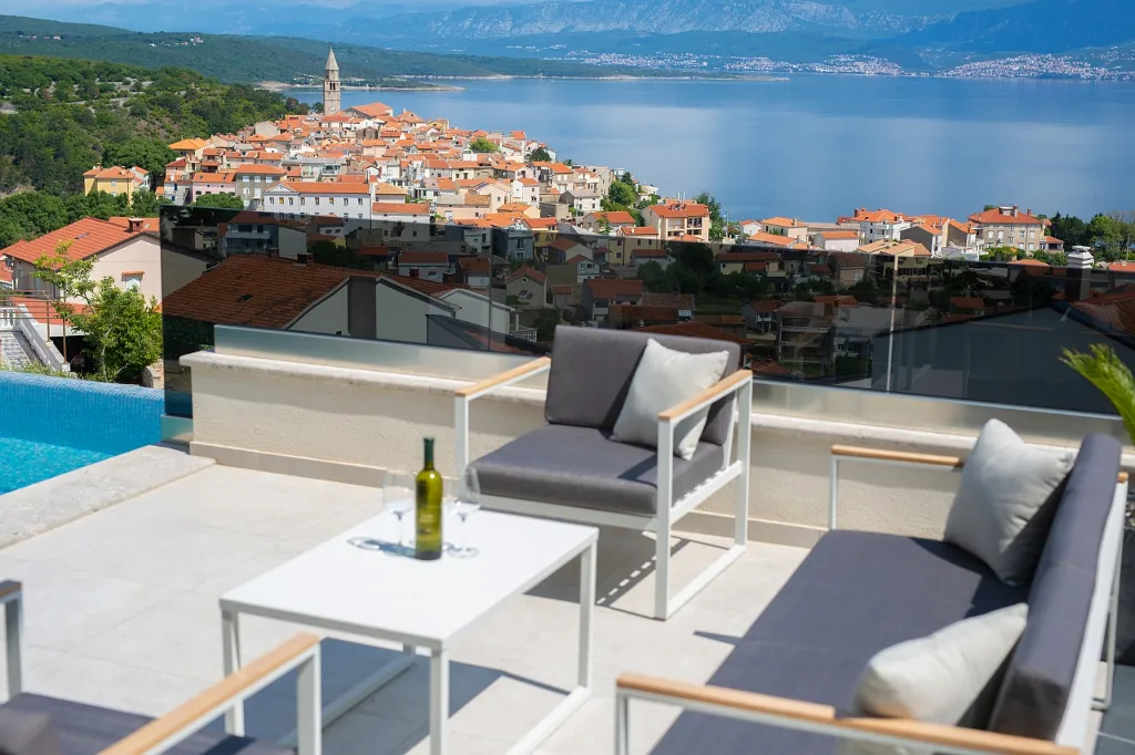 Villa with Private Pool and Sauna in Vrbnik