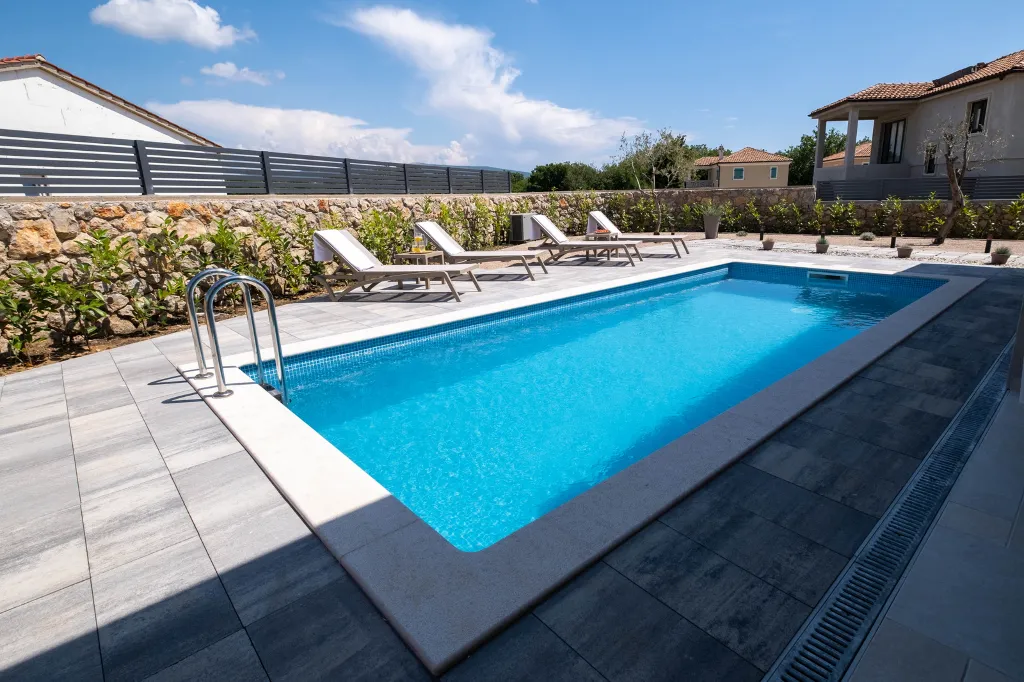 Kornić House with Private Heated Pool