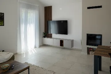 Kornić House with Private Heated Pool