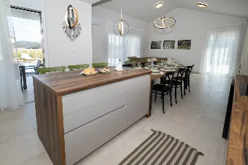 Kornić House with Private Heated Pool