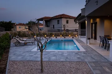 Kornić House with Private Heated Pool