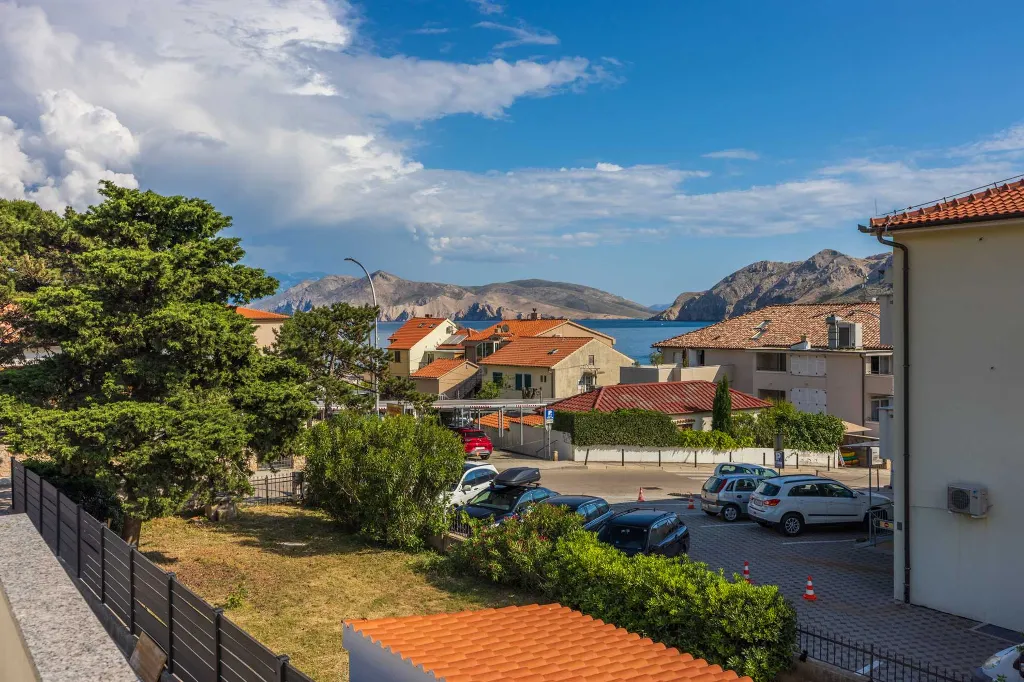 Villa in Baška with Private Swimming Pool
