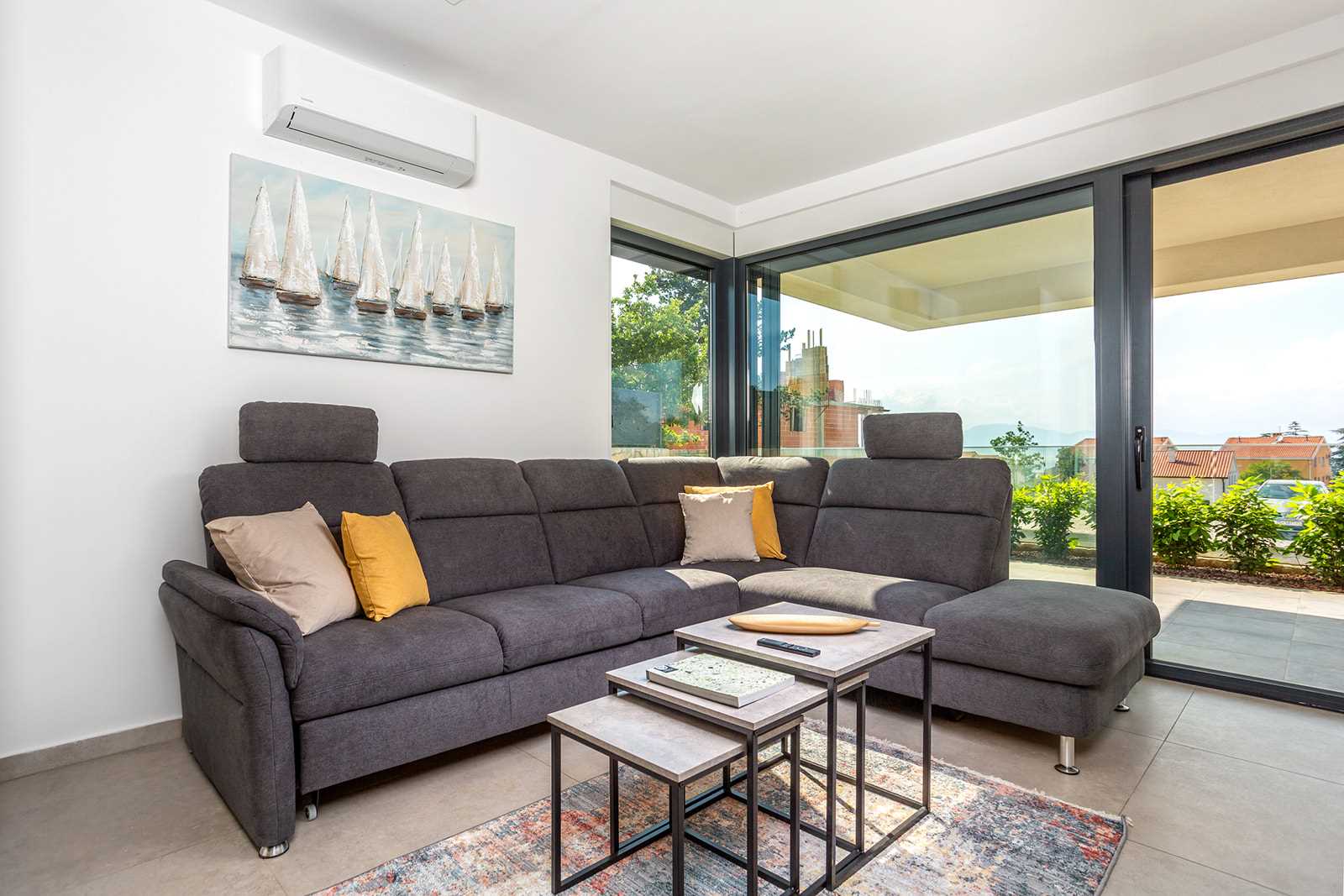 Villa LARUS s privatnim bazenom