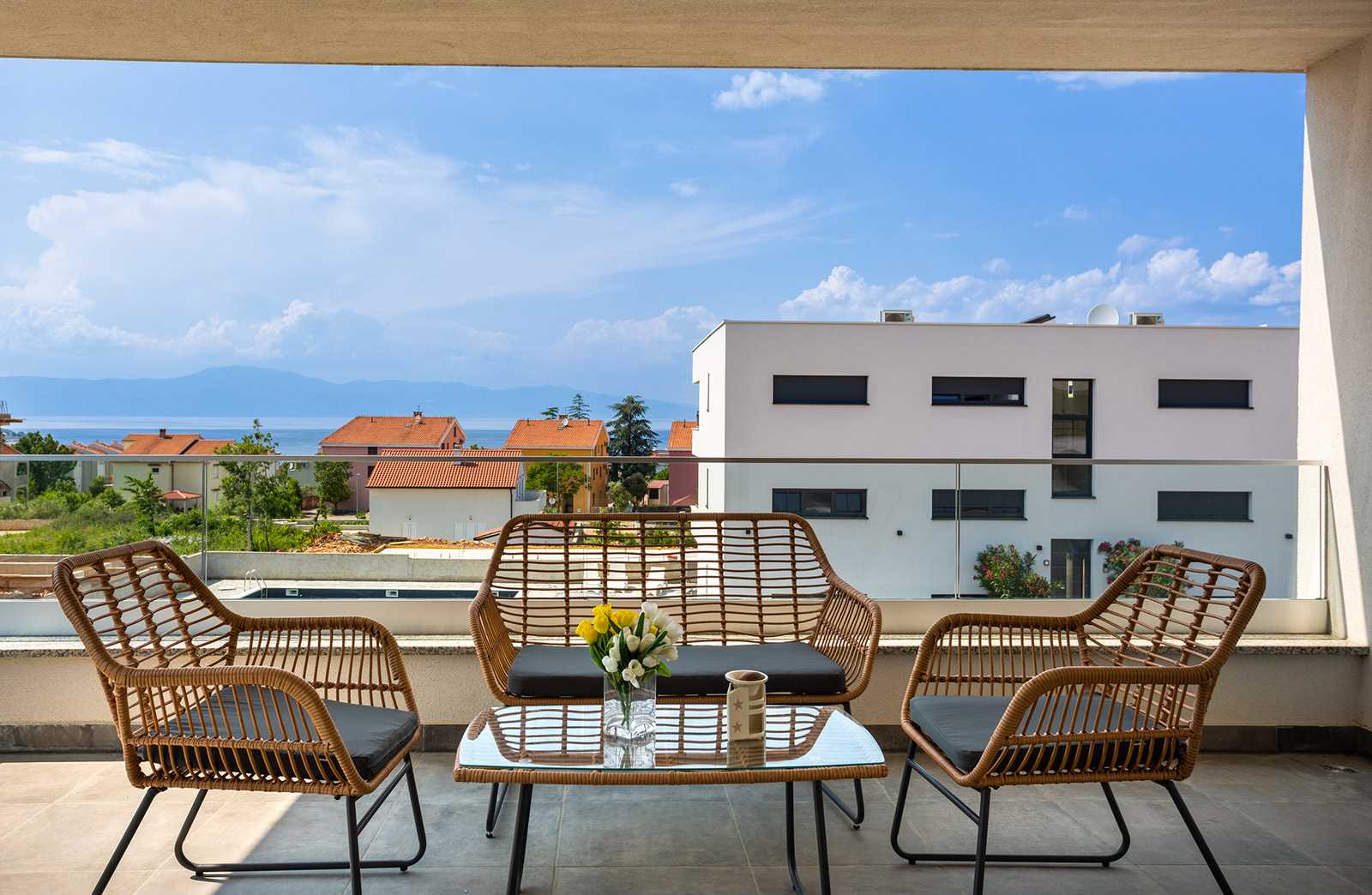 Villa LARUS s privatnim bazenom