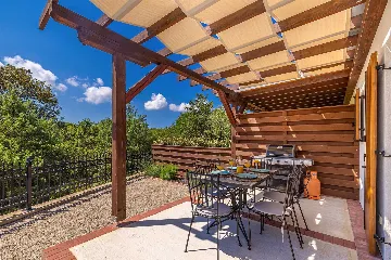 Holiday House in Malinska with Saltwater Pool