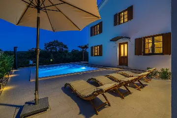 Holiday House in Malinska with Saltwater Pool