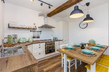 Holiday House in Malinska with Saltwater Pool