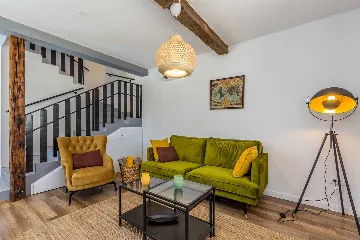 Holiday House in Malinska with Saltwater Pool