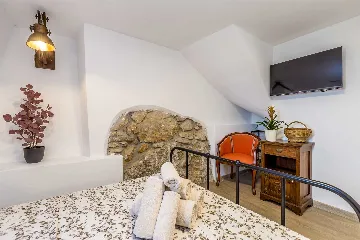 Skrbčići House with Private Pool & Jacuzzi