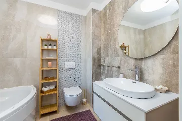 Villa in Kosić with Private Pool for 8 Guests