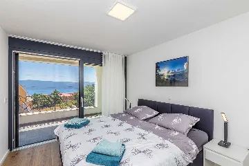 Villa in Linardici for up to 8 guests with pool