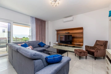 3-Bedroom Villa with Pool in Risika