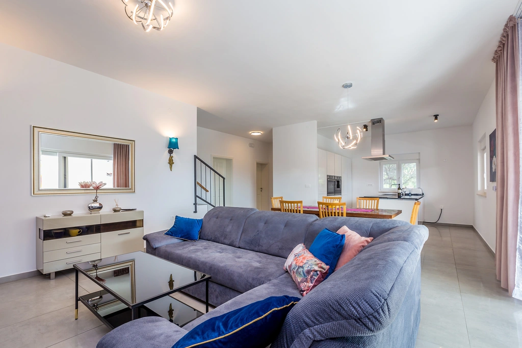 3-Bedroom Villa with Pool in Risika