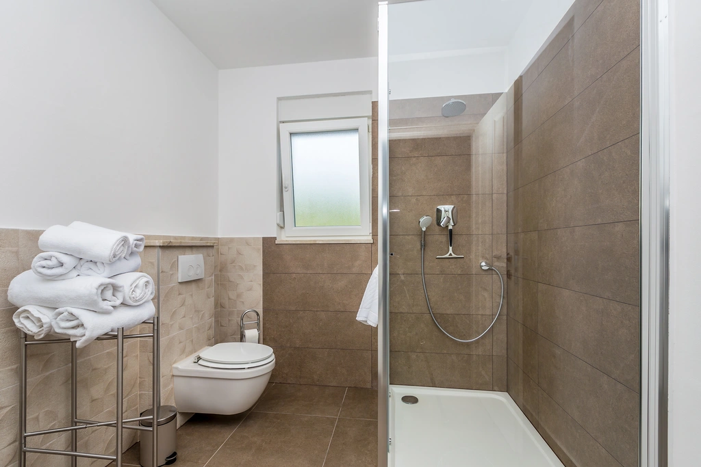 3-Bedroom Villa with Pool in Risika