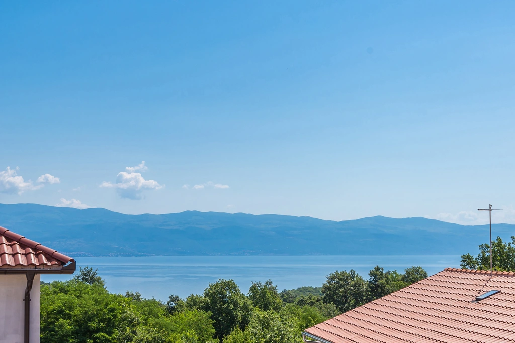3-Bedroom Villa with Pool in Risika