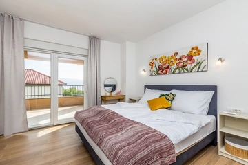 3-Bedroom Villa with Pool in Risika