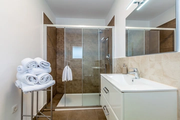 3-Bedroom Villa with Pool in Risika