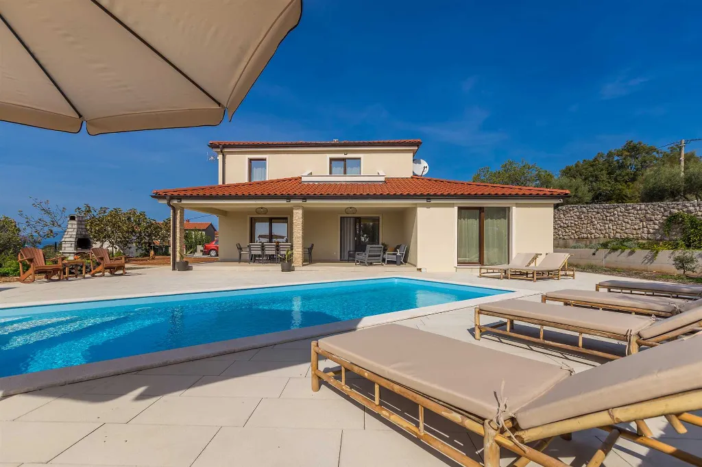 3-Bedroom Holiday House in Bajčići with Private Pool