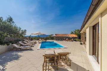 3-Bedroom Holiday House in Bajčići with Private Pool