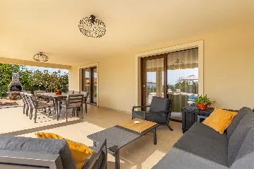 3-Bedroom Holiday House in Bajčići with Private Pool