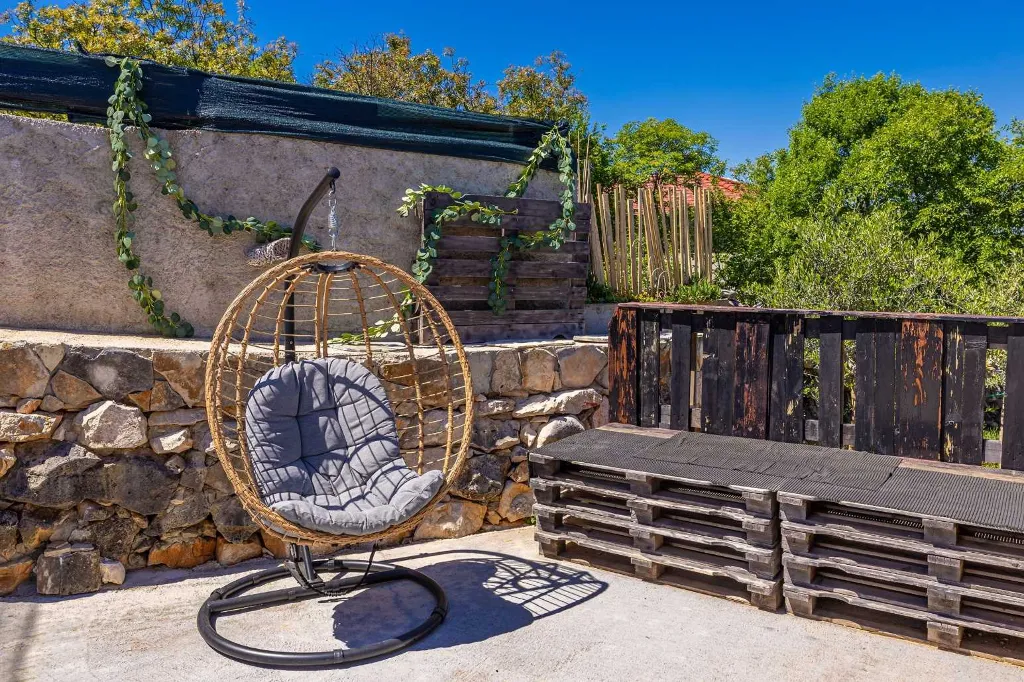 Dobrinj Sea View Villa for 8 Guests