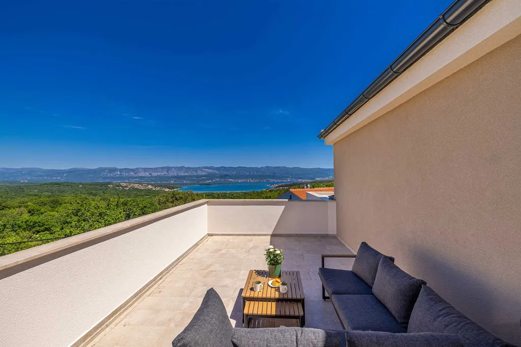 Dobrinj Sea View Villa for 8 Guests
