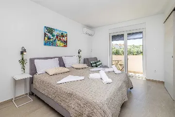 Dobrinj Sea View Villa for 8 Guests