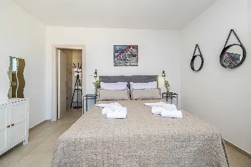 Dobrinj Sea View Villa for 8 Guests