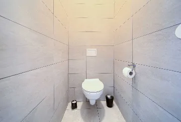 Sea View Apartment in Kornić with Jacuzzi