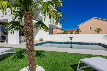Villa in Krk for 8 Guests with Heated Pool