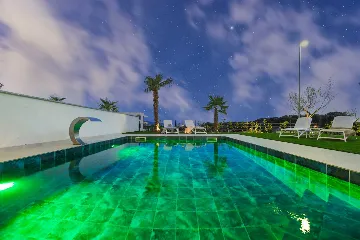 Villa in Krk for 8 Guests with Heated Pool