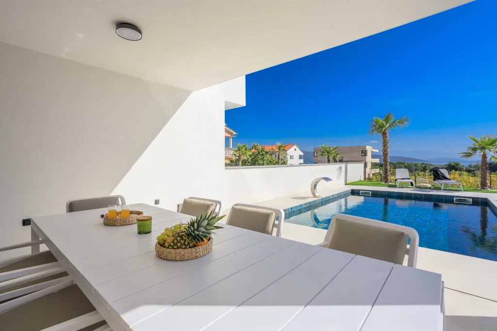 Villa in Krk for 8 Guests with Heated Pool