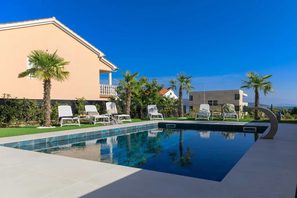 Villa in Krk for 8 Guests with Heated Pool